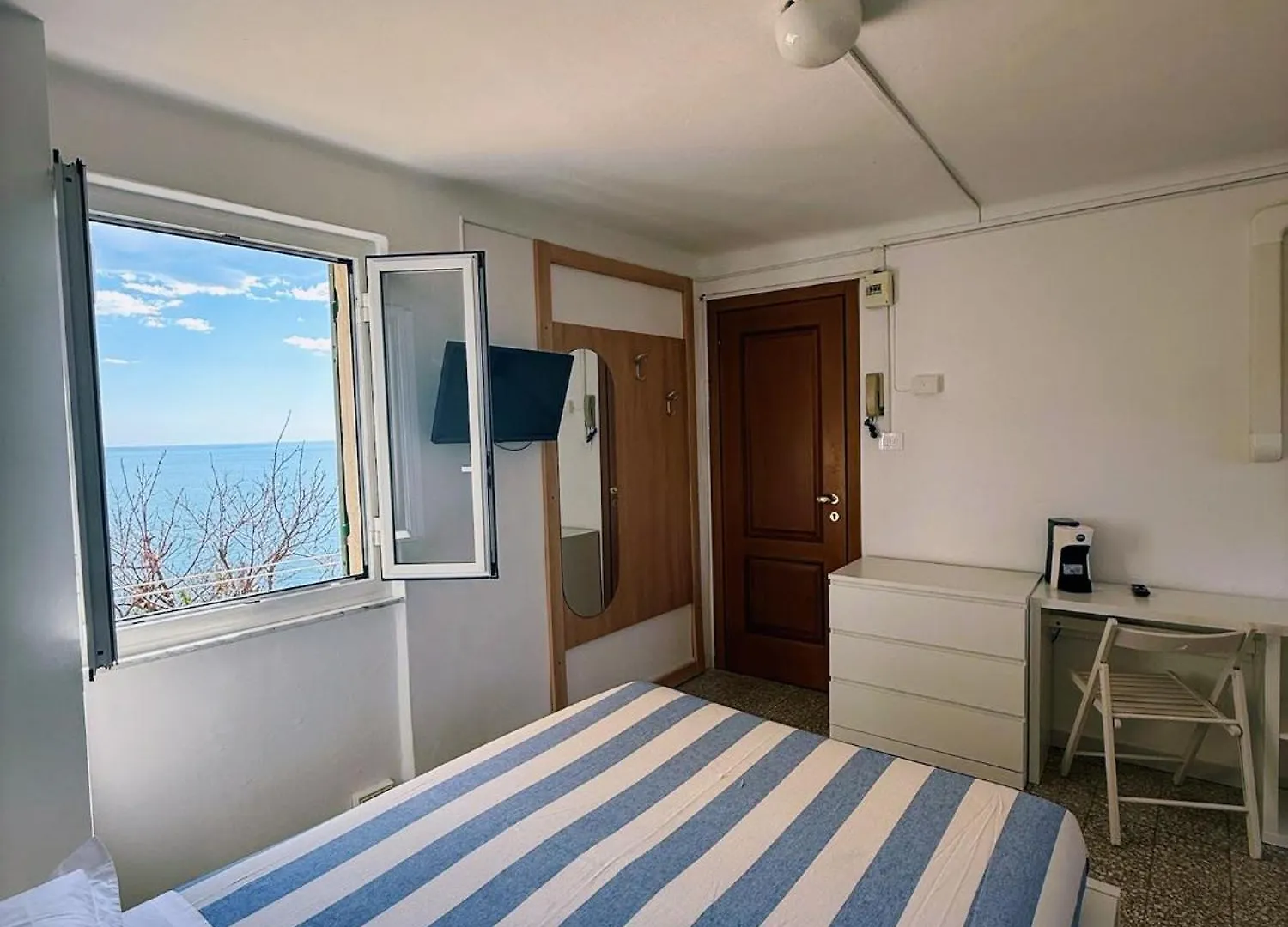 Belvedere Affittacamere Corniglia