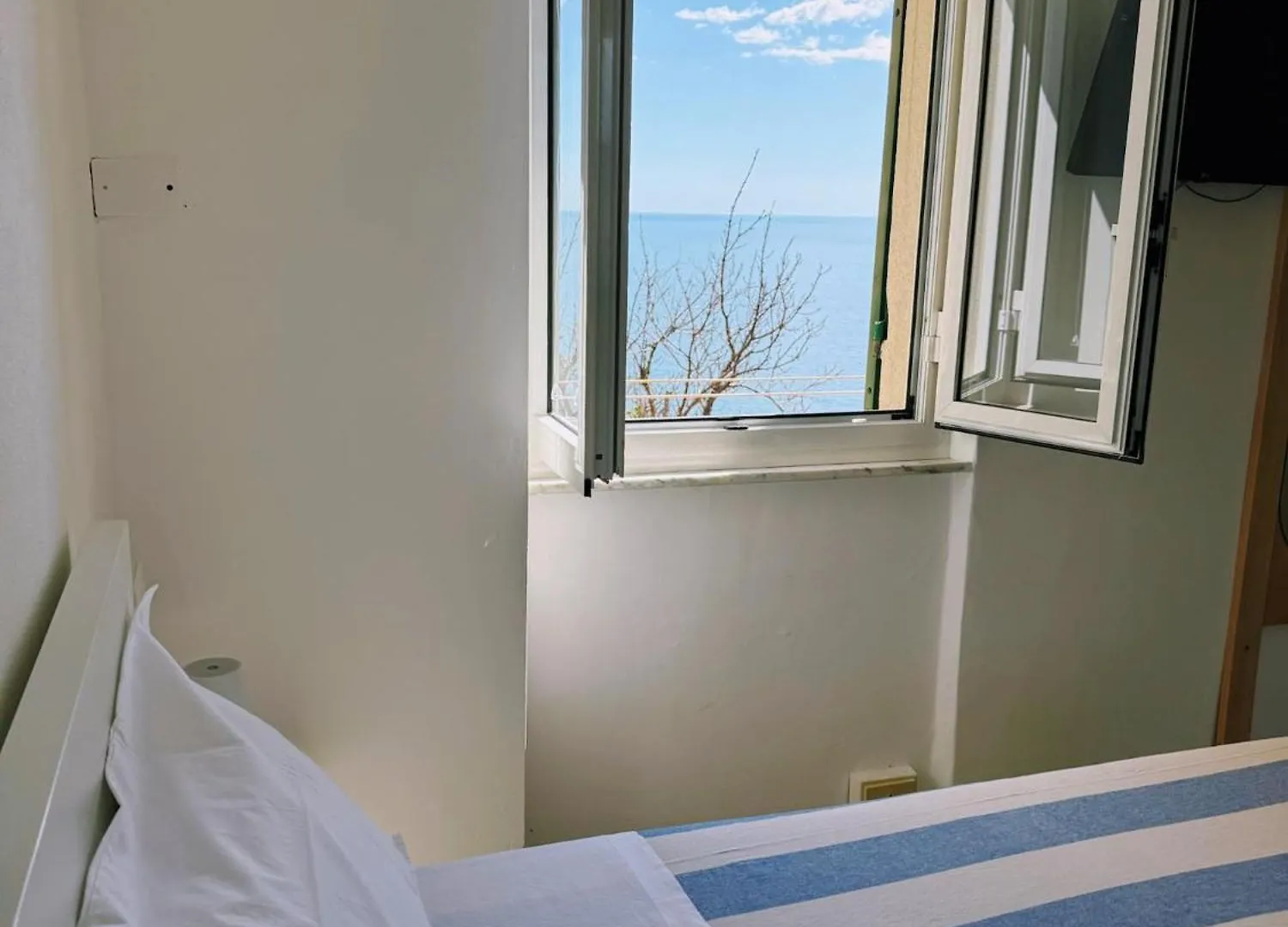 Belvedere Affittacamere Corniglia Pensionat