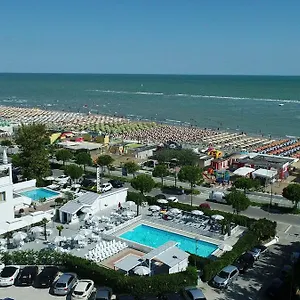 Promenade Universale Hotel Cesenatico